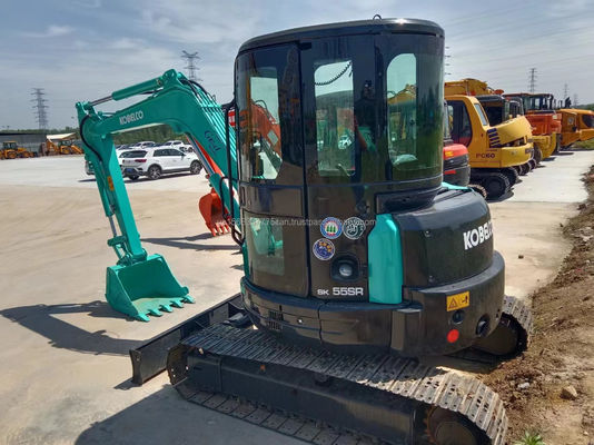 원본 수압 펌프와 낮은 작업 시간으로 사용 된 Kobelco SK55SR 발굴기