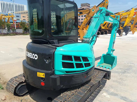 원본 수압 펌프와 낮은 작업 시간으로 사용 된 Kobelco SK55SR 발굴기