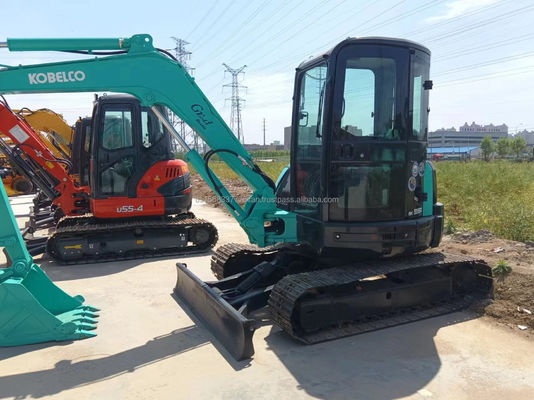 원본 수압 펌프와 낮은 작업 시간으로 사용 된 Kobelco SK55SR 발굴기