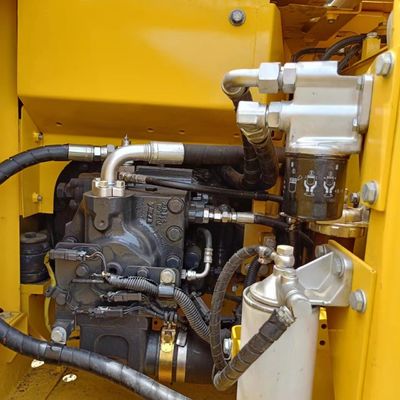 원본 일본 코마쓰 PC130 발굴기 75kW 전력 13000kg 무게