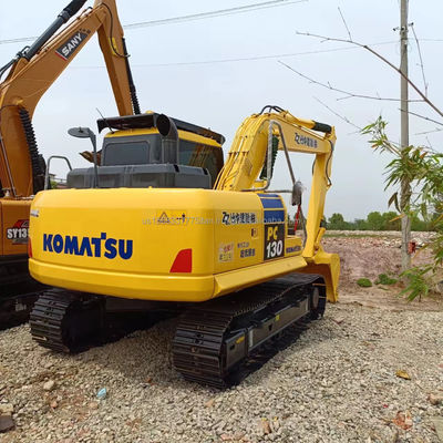 상하이에서 사용 된 13 톤 KOMATSU PC 130 발굴기 13000 KG 기계 무게