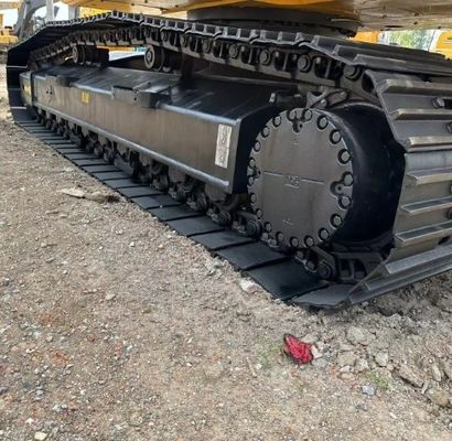 24TON 코마쓰 발굴기 119kW 전력 및 원본 수압 밸브 저렴한 가격