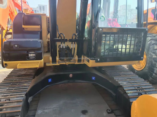 313D2GC 터퍼필러 발굴기 74.5 kw 13000 KG 건설용 사용 된 크롤러 발굴기