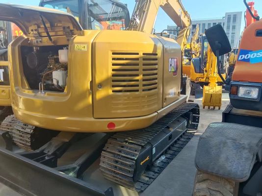 일본에서 생산된 8톤 CAT 308 발굴기 3.5톤 가량