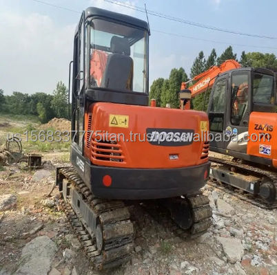 오리지널 수압 실린더 DOOSAN DH55 발굴기 고 효율성 및 성능