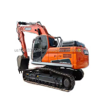 2016 DOOSAN DX300 발굴기 좋은 효율과 수압 건설 기계