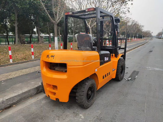 사용 된 TCM Hangzhou R50 포크리프트 당신의 재료 취급 작업에 최고 성능