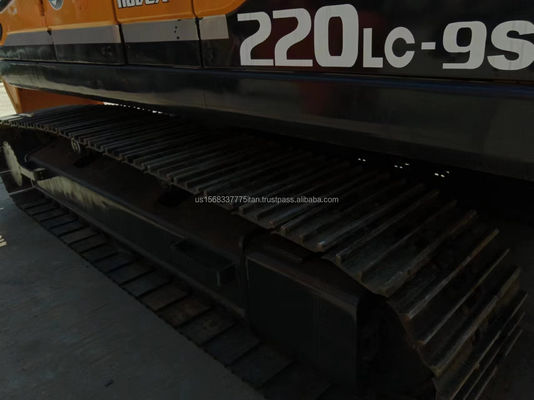 한국에서 사용 된 현대 220 모델 크롤러 발굴기 2016 년 기계 무게 21900 KG