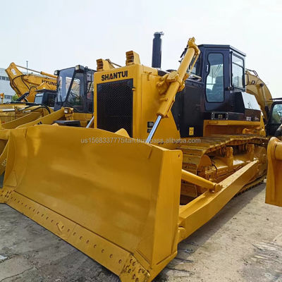 산투이 SD 32 2016년에 산투이에서 사용 된 볼도저 및 사용 된 지구 이동 장비