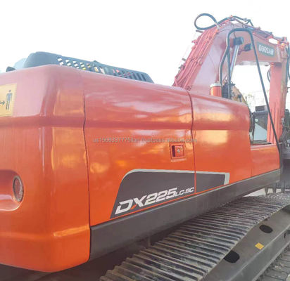 DOOSAN DH225 작업시간이 낮고 좋은 성능의 Doosan 엔진을 가진 발굴기
