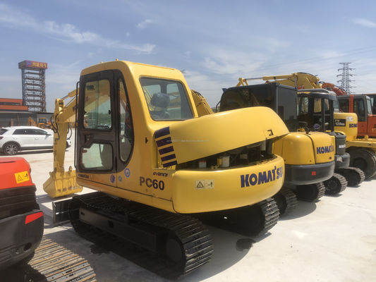 코마쓰 PC60 사용 된 발굴기 크롤러 6000 KG 기계 무게 원본 수압 실린더