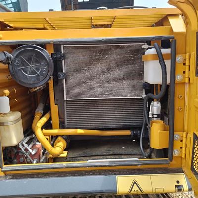 좋은 상태 SANY 55 60 75 원래 사용 된 SY135C 수압 미니 발굴기 15000 KG