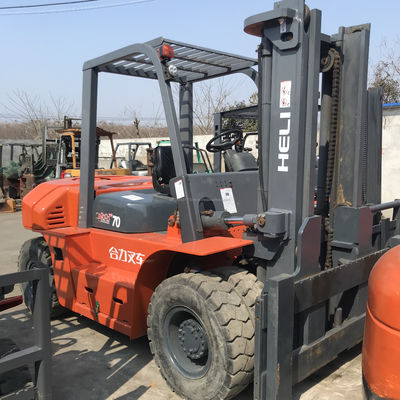 사용 된 헬리 포크 리프트 7000kg TCM 디젤 프로판 포크 리프트 로딩 및 배하