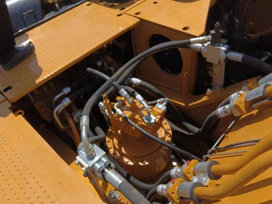 CAT 303.5 엔진 EURO5 Epa 수압 펌프 오리지널 정원 미니 크롤러 발굴기 3.5t