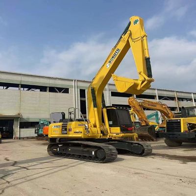 사용중인 코마쓰 PC220 EXCAVATOR 1.2M3 버킷 용량과 119kW 전력