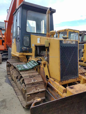 사용 된 Caterpillar D4C 빌드저 건설 재료 상점 및 지구 이동 장비