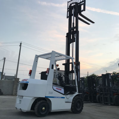 2톤 3톤 3.5톤 4톤 5톤 6톤 8톤 10톤 디젤 포크리프트 45kW 엔진과 무료