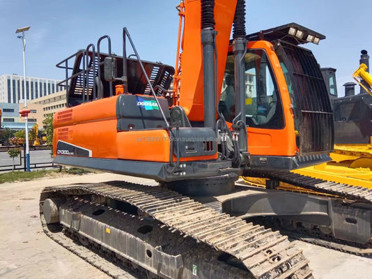 30TON 사용 된 DOOSAN DX300 발굴기 좋은 효율과 원본 수압 실린더