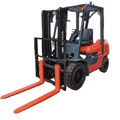 3000kg 무게 TOYOTA 7F30 사용 된 디젤 포크 픽터 99% 2012 모델 높은 효율성